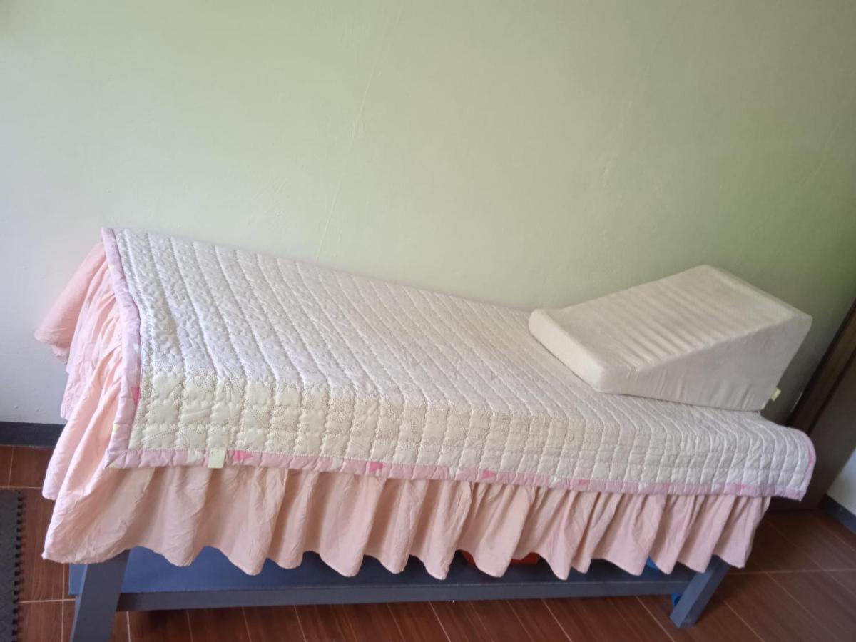 Clarin  Sarah'S Garden Bnb & Spa B&B 외부 사진
