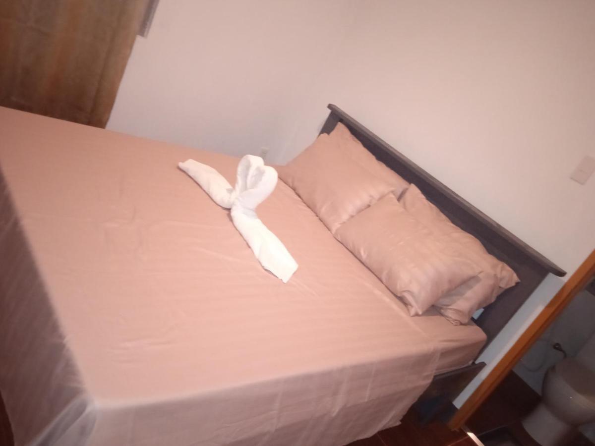 Clarin  Sarah'S Garden Bnb & Spa B&B 외부 사진