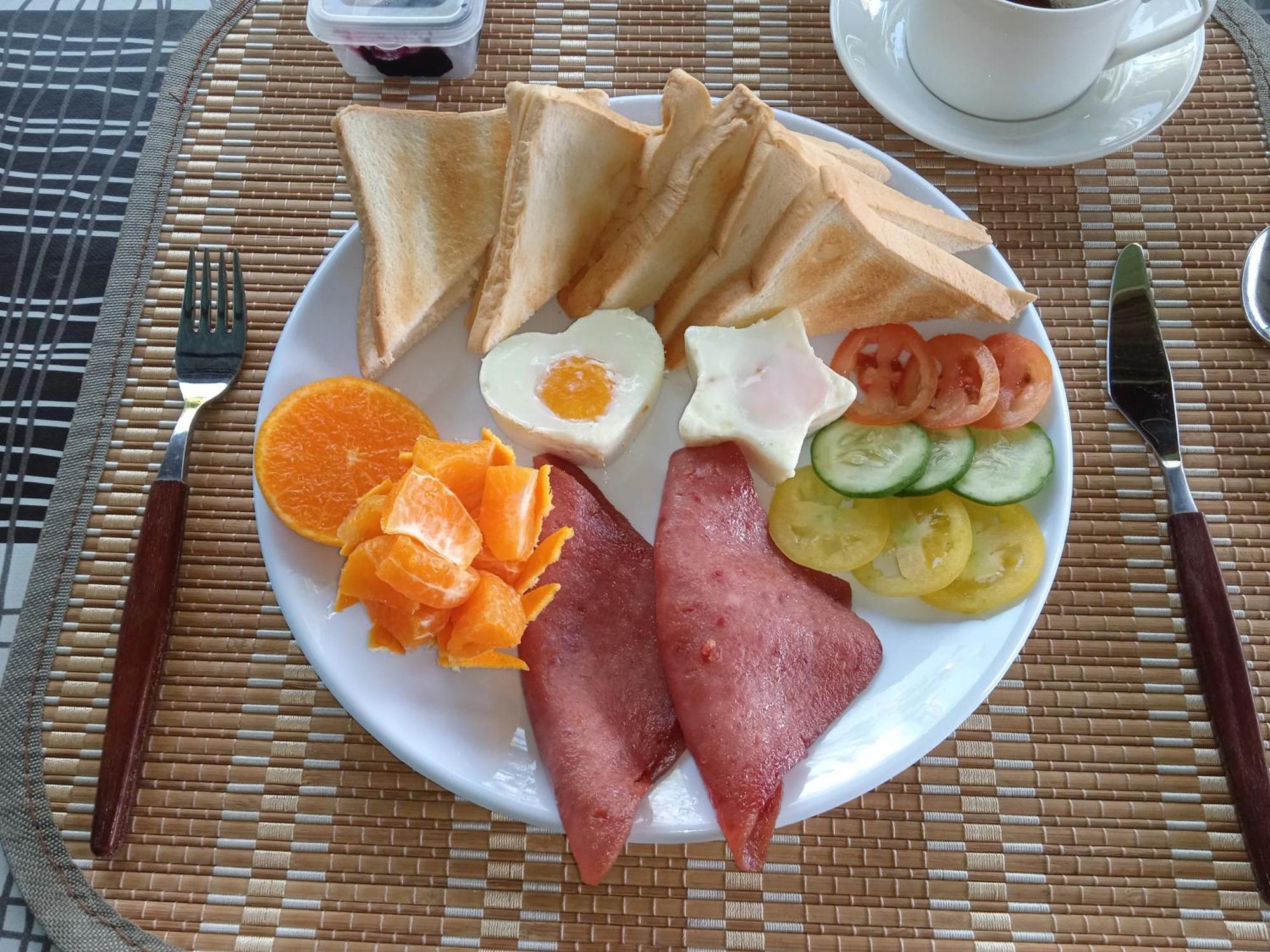 Clarin  Sarah'S Garden Bnb & Spa B&B 외부 사진
