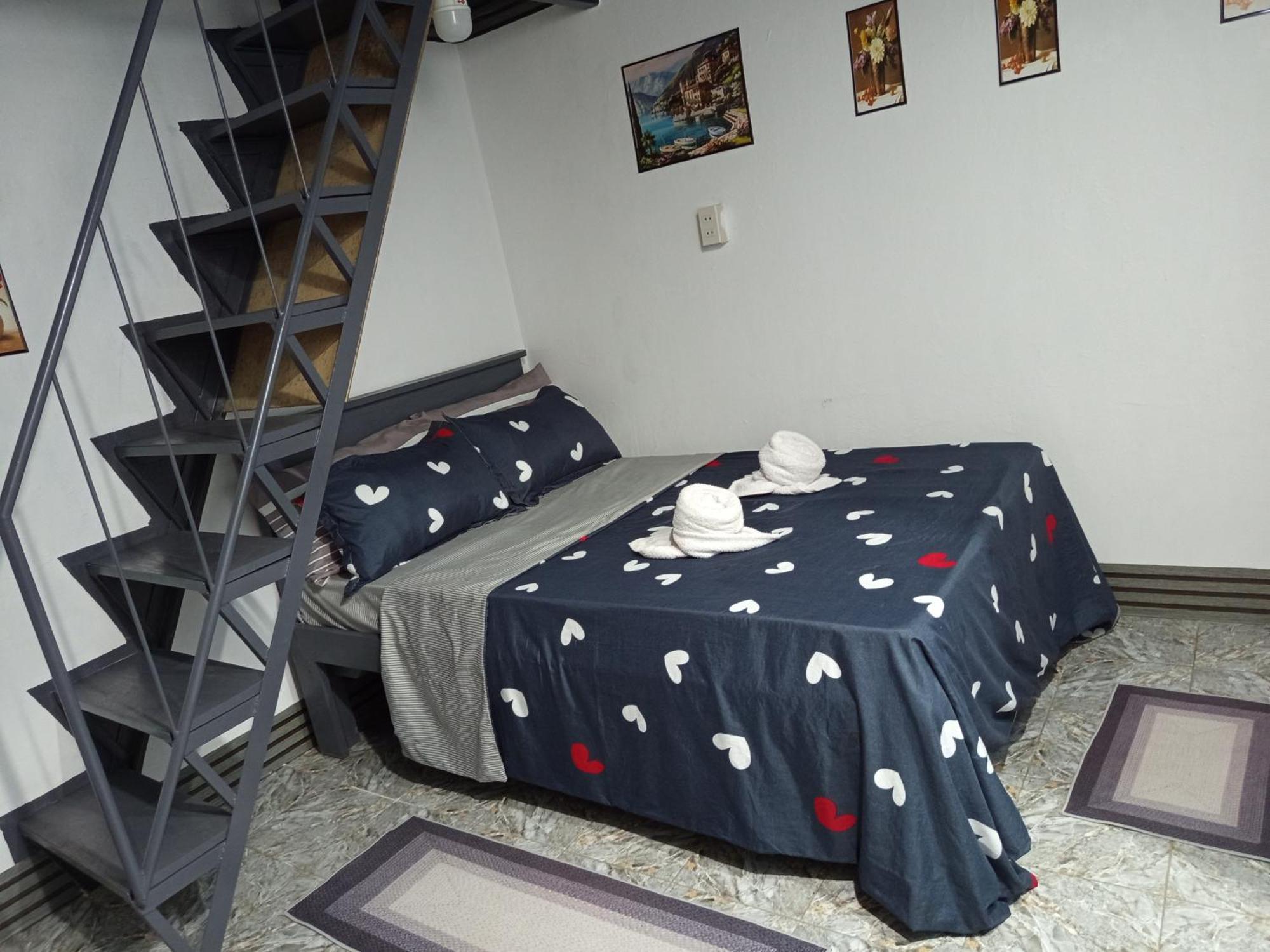 Clarin  Sarah'S Garden Bnb & Spa B&B 외부 사진
